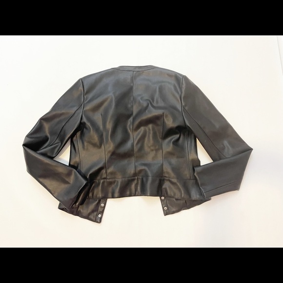 zara black faux leather snap button jacket size M - Picture 2 of 4